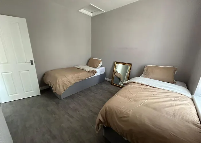 Improved Private House In Central Location